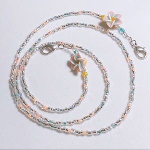 Hang Around Neck Chain Floral Beads